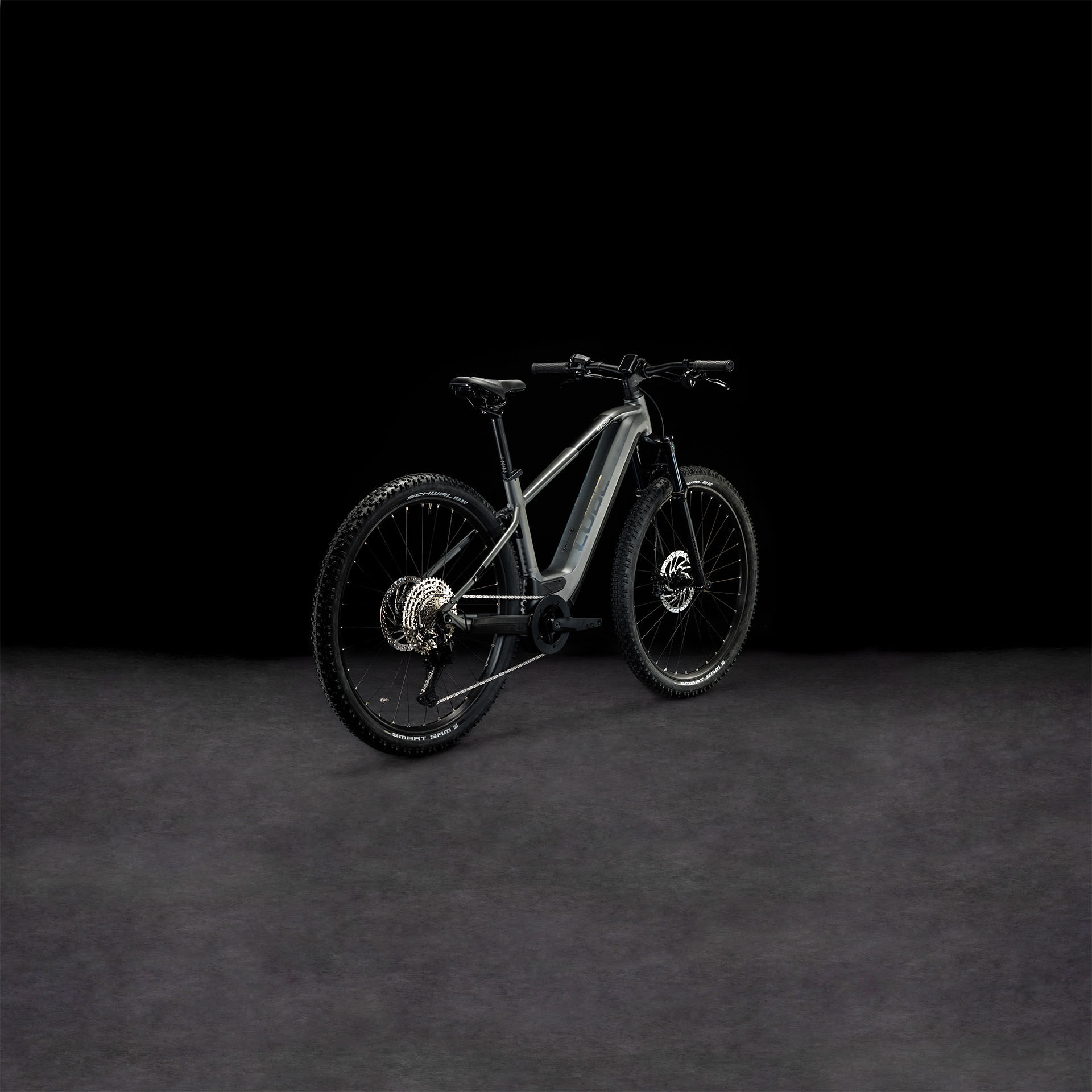 Cube Reaction Hybrid Race 750 grey´n´metal