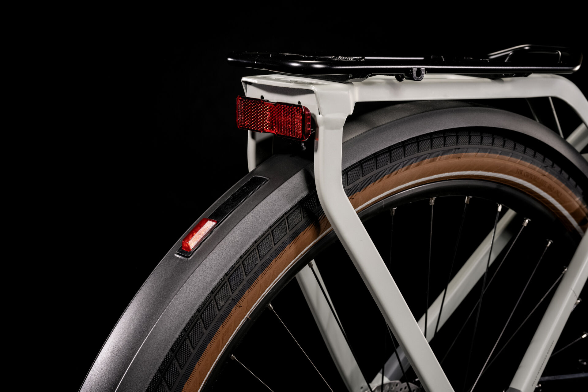 Cube Touring Hybrid Pro 625 lunar´n´grey