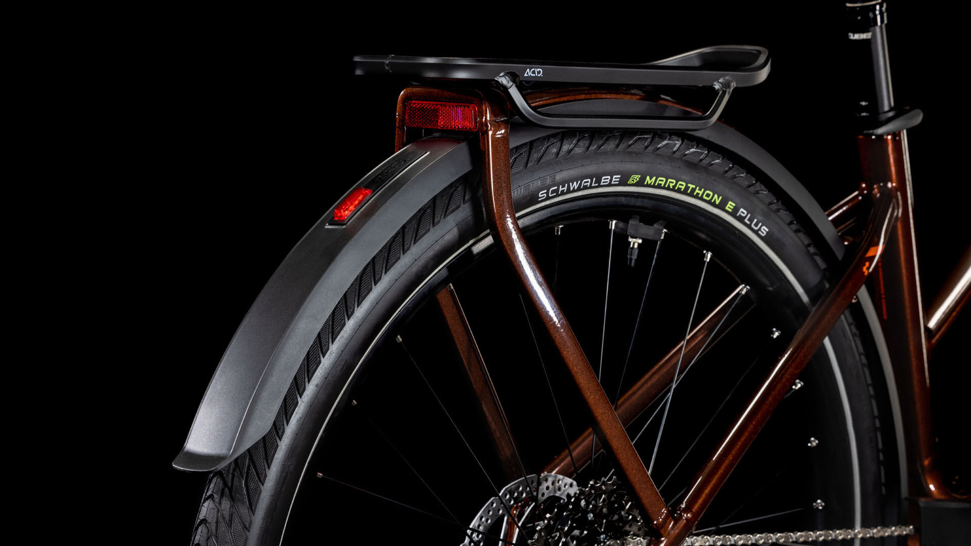 Cube Touring Hybrid Pro 625 cinnamon´n´orange Batteriebetriebenes Fahrzeug (UN 3171) unterliegt nicht den Vorschriften des ADR