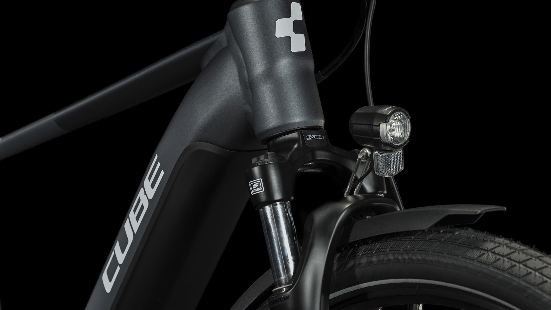 Cube Touring Hybrid ONE 625 grey´n´white