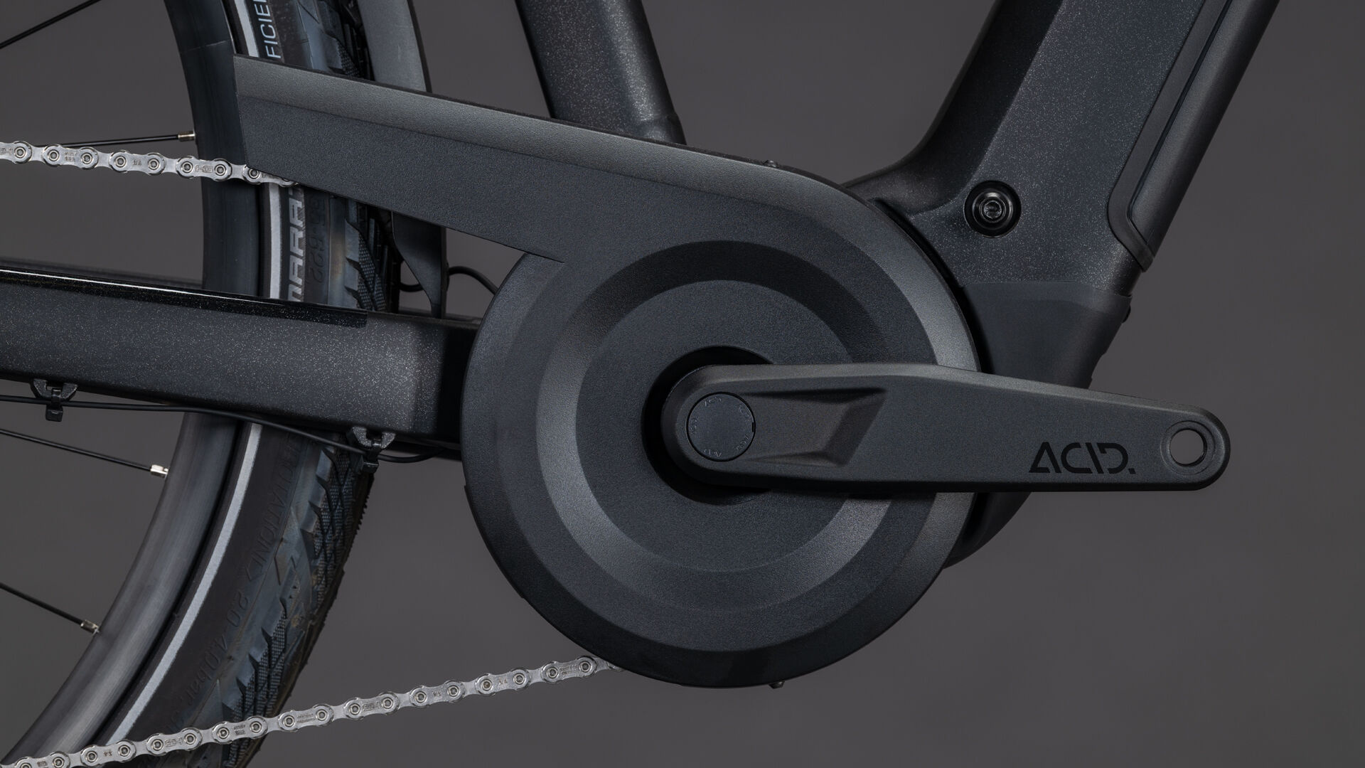 Cube Kathmandu Hybrid SLX 800 silverdust´n´chrome UN3556 Fahrzeug mit Antrieb durch Lithium-Ionen- Batterien. Transport nach SV 388 und 666 ADR.