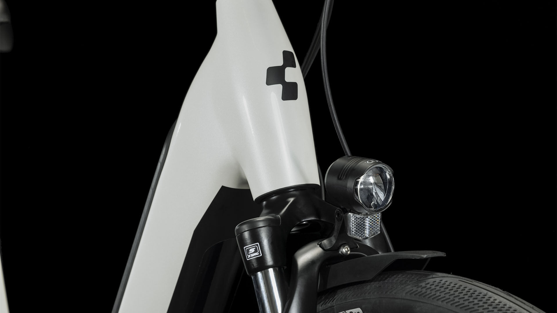 Cube Supreme Sport Hybrid ONE 500 white´n´black