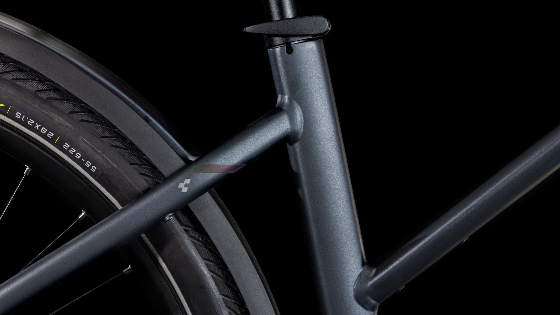 Cube Touring Hybrid Pro 625 metallicgrey´n´chrome Batteriebetriebenes Fahrzeug (UN 3171) unterliegt nicht den Vorschriften des ADR