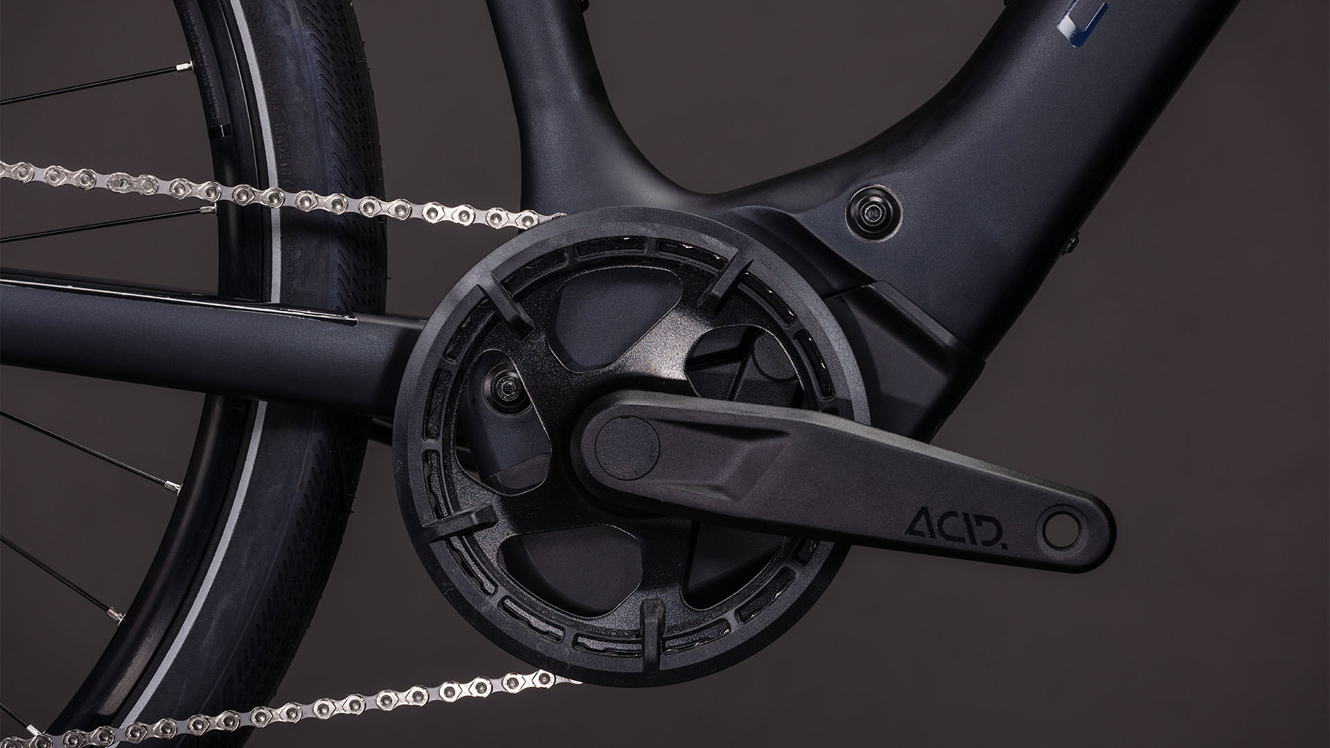 Cube Editor Hybrid Pro 400X coal´n´prism UN3556 Fahrzeug mit Antrieb durch Lithium-Ionen- Batterien. Transport nach SV 388 und 666 ADR.