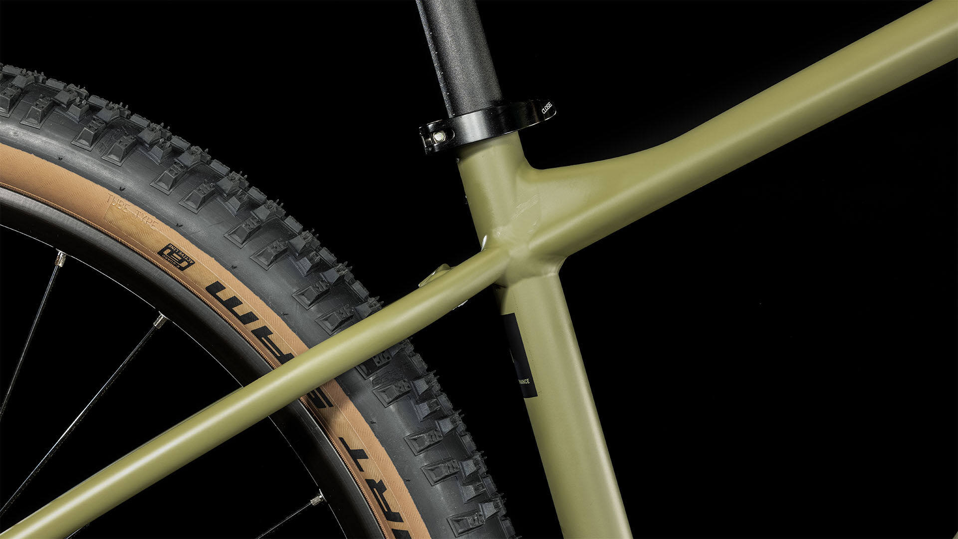 Cube Aim Race olive´n´black