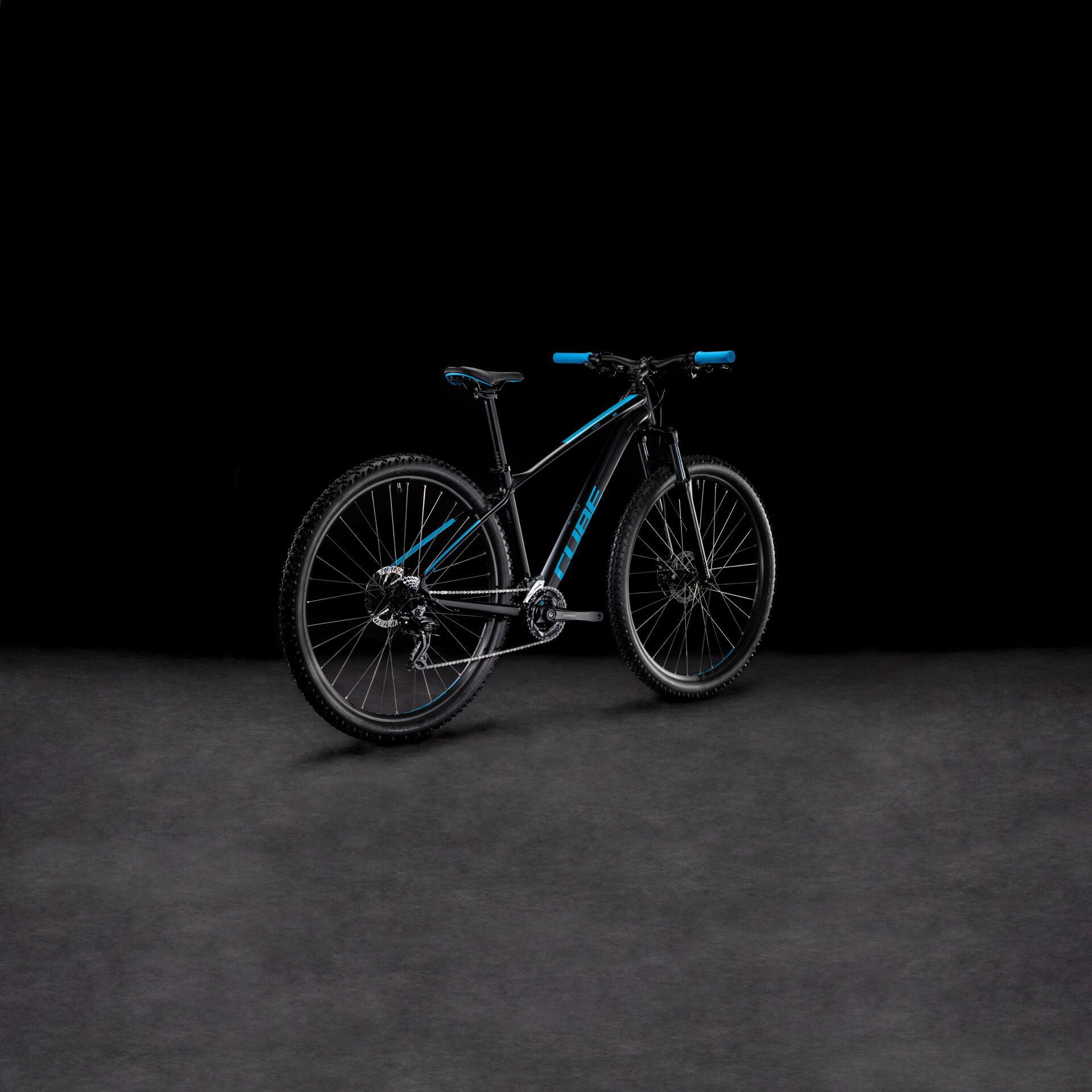 Cube Aim black´n´blue