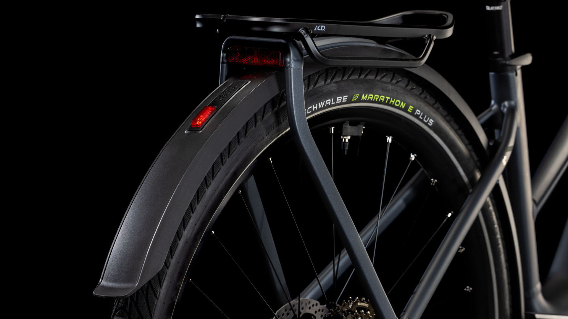 Cube Touring Hybrid Pro 625 metallicgrey´n´chrome Batteriebetriebenes Fahrzeug (UN 3171) unterliegt nicht den Vorschriften des ADR