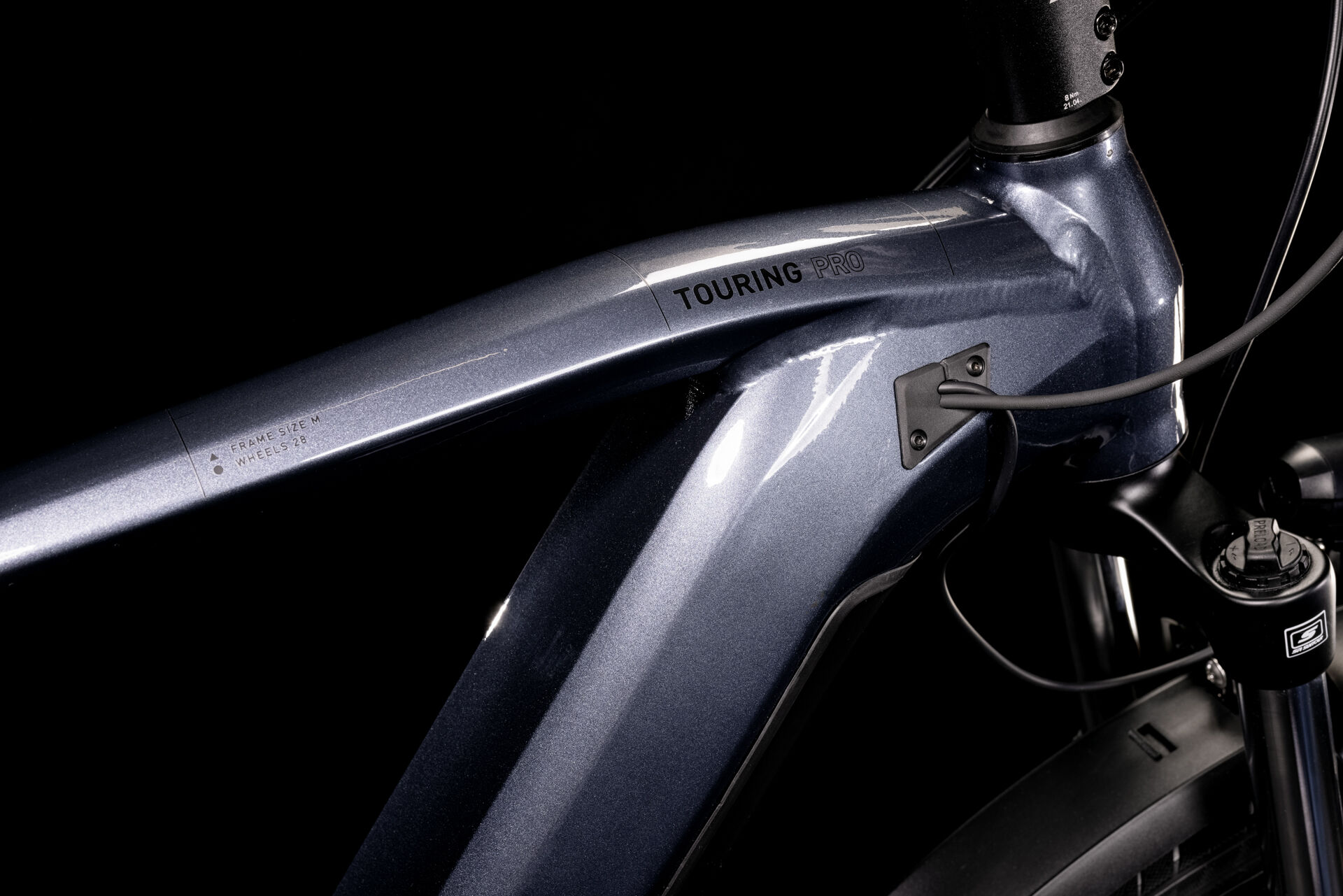 Cube Touring Hybrid Pro 625 metallicgrey´n´black
