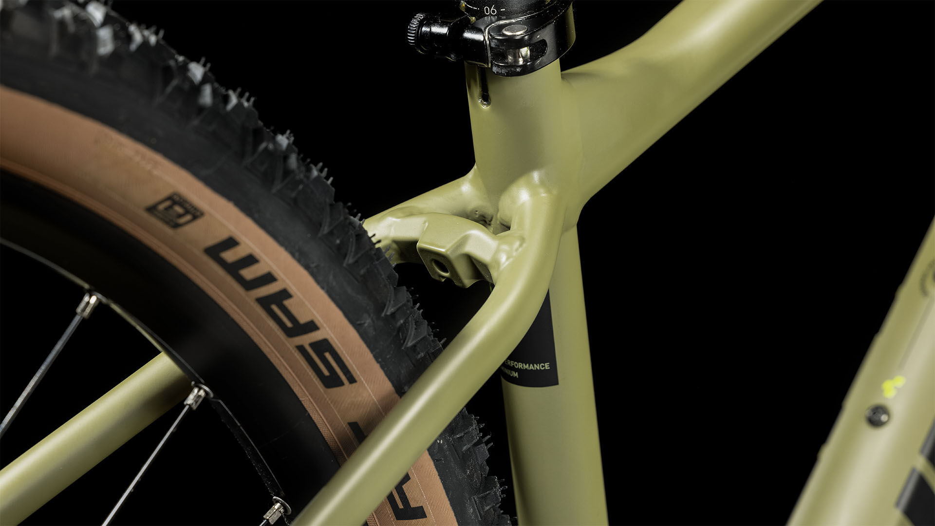Cube Aim Race olive´n´black