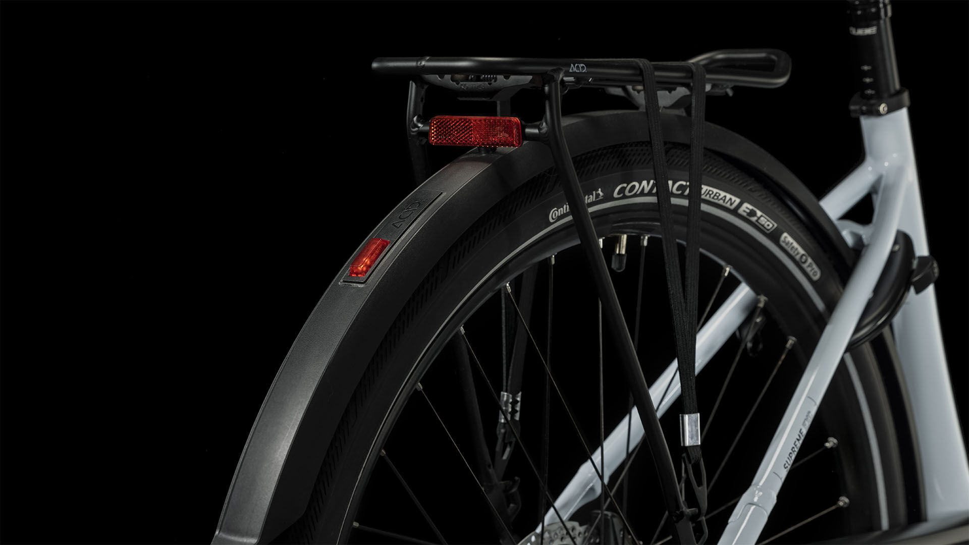 Cube Supreme Hybrid EXC 500 flashwhite´n´black 