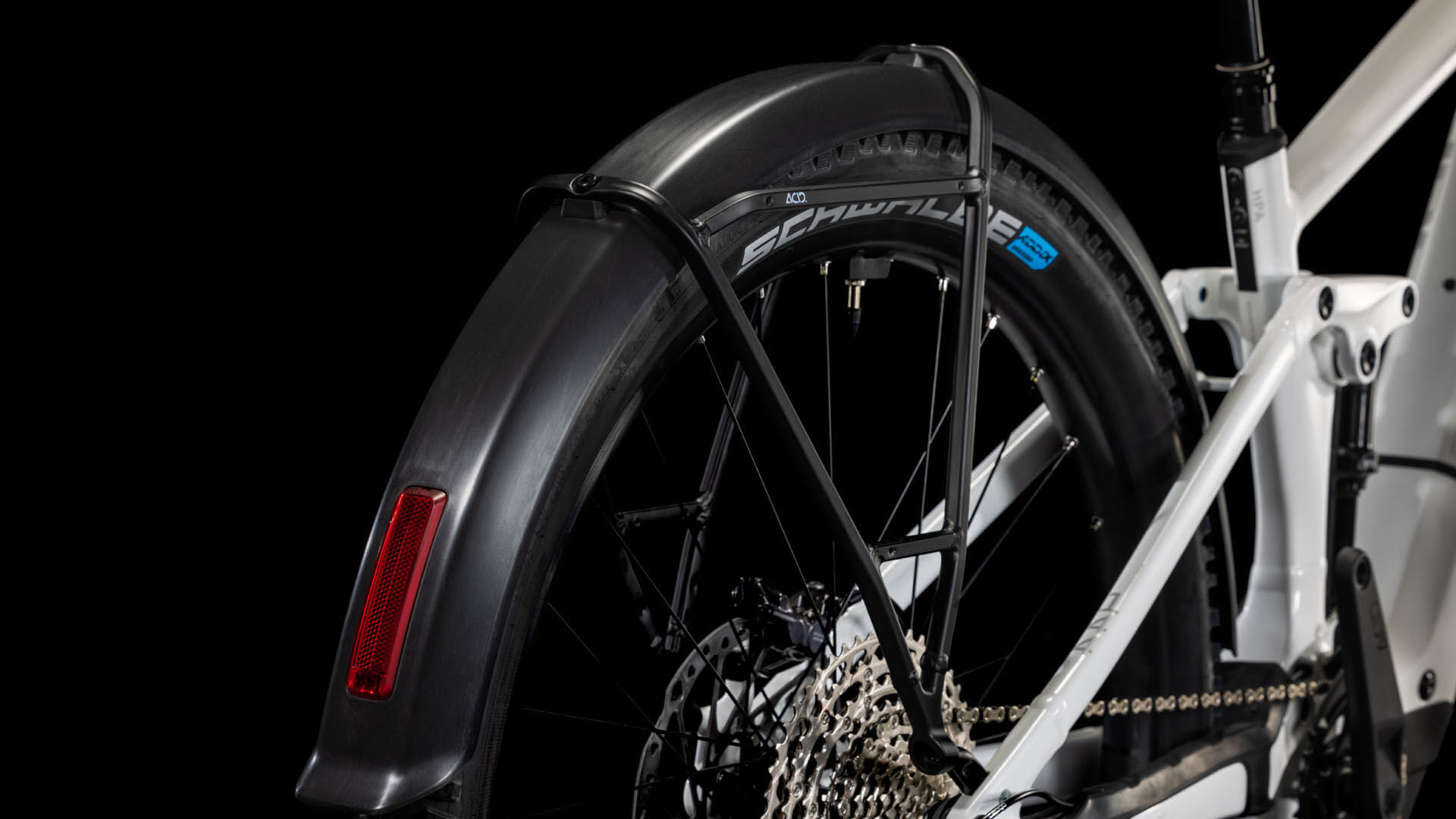 Cube Stereo Hybrid ONE44 EXC 800 Allroad metallicwhite´n´black Batteriebetriebenes Fahrzeug (UN 3171) unterliegt nicht den Vorschriften des ADR