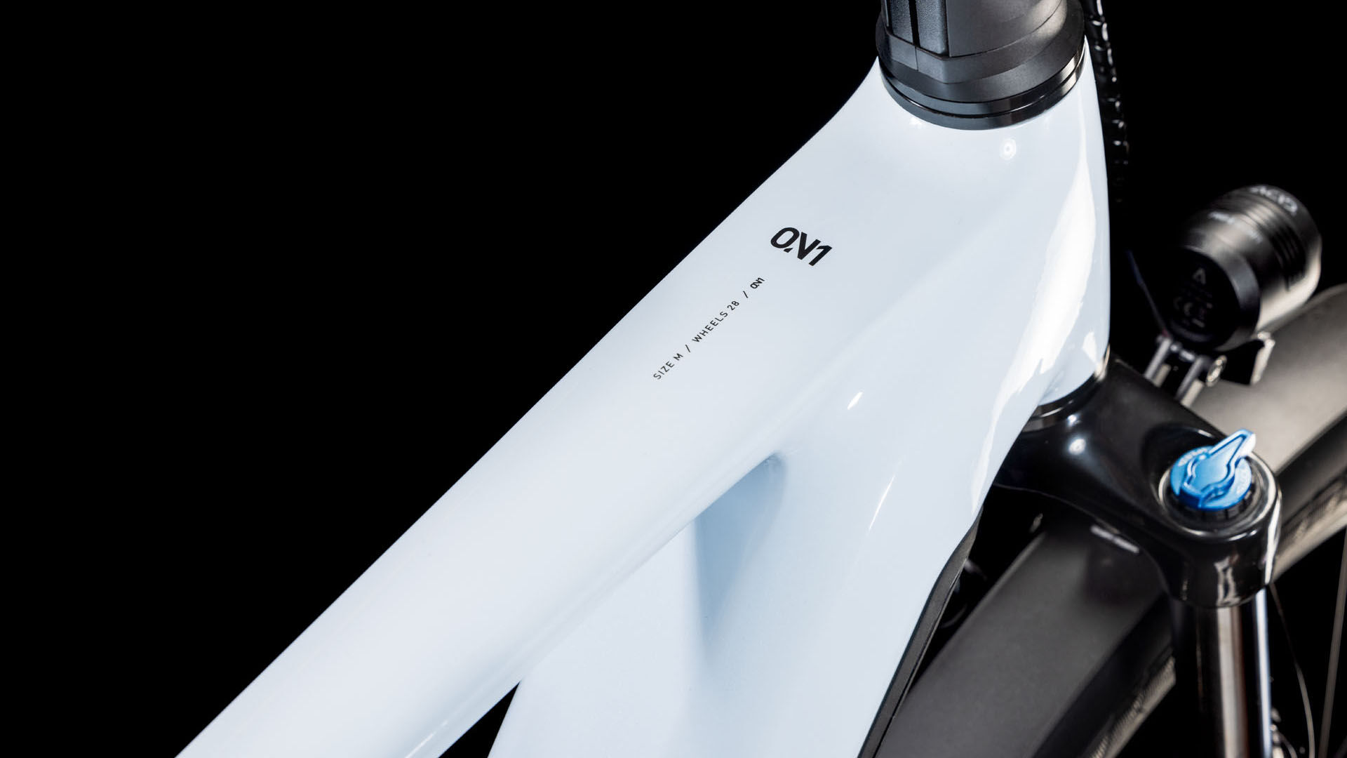 Cube Kathmandu Hybrid ONE 800 polarwhite´n´black Batteriebetriebenes Fahrzeug (UN 3171) unterliegt nicht den Vorschriften des ADR