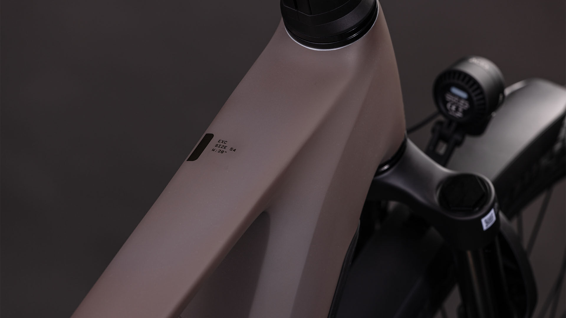 Cube Kathmandu Hybrid EXC 800 cedar´n´chrome UN3556 Fahrzeug mit Antrieb durch Lithium-Ionen- Batterien. Transport nach SV 388 und 666 ADR.