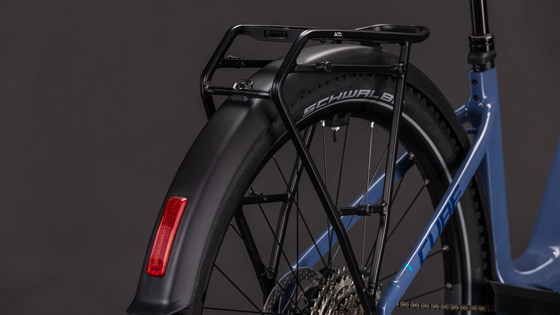 Cube Nuride Hybrid EXC 800 jeansblue´n´blue UN3556 Fahrzeug mit Antrieb durch Lithium-Ionen- Batterien. Transport nach SV 388 und 666 ADR.